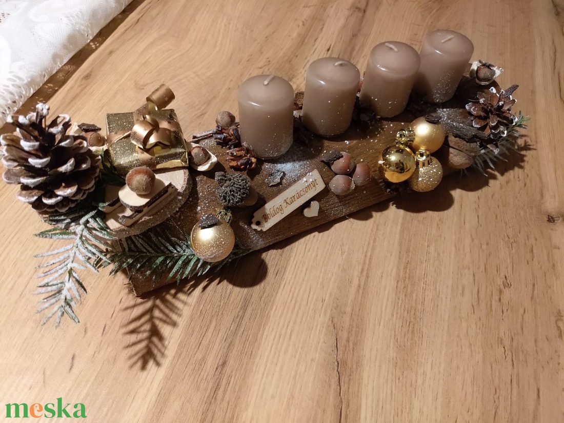 Adventi farönk asztaldísz, koszorú cserélhető gyertyákkal arany-barna színvilág  - karácsony - adventi díszek - adventi koszorú - Meska.hu