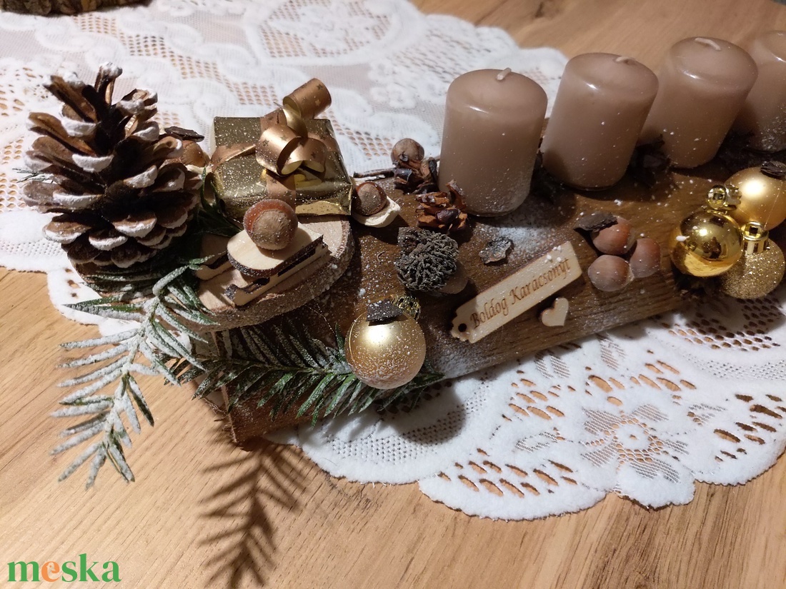 Adventi farönk asztaldísz, koszorú cserélhető gyertyákkal arany-barna színvilág  - karácsony - adventi díszek - adventi koszorú - Meska.hu