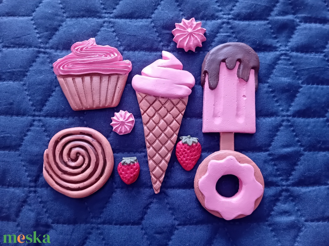 Dekor édesség  - kellékek & szerszámok - dekorációs kellékek - figurák - Meska.hu