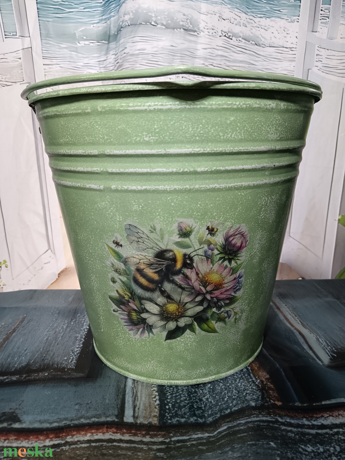 Rusztikus ,zöld, dongó mintás, Vintage fém vödör  - otthon & életmód - virágdekoráció - virágtartó - kaspó - Meska.hu