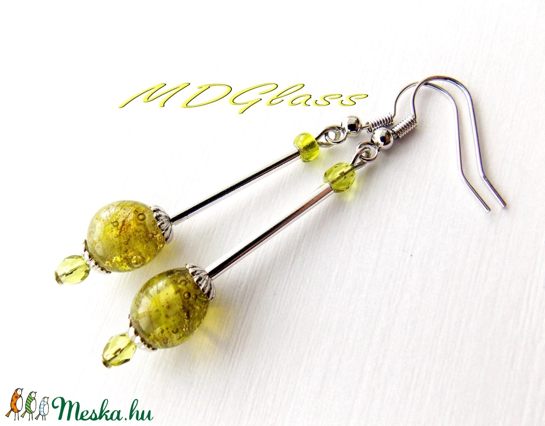 Márványos zöld  lámpagyöngy fülbevaló - ékszer - fülbevaló - lógó fülbevaló - Meska.hu