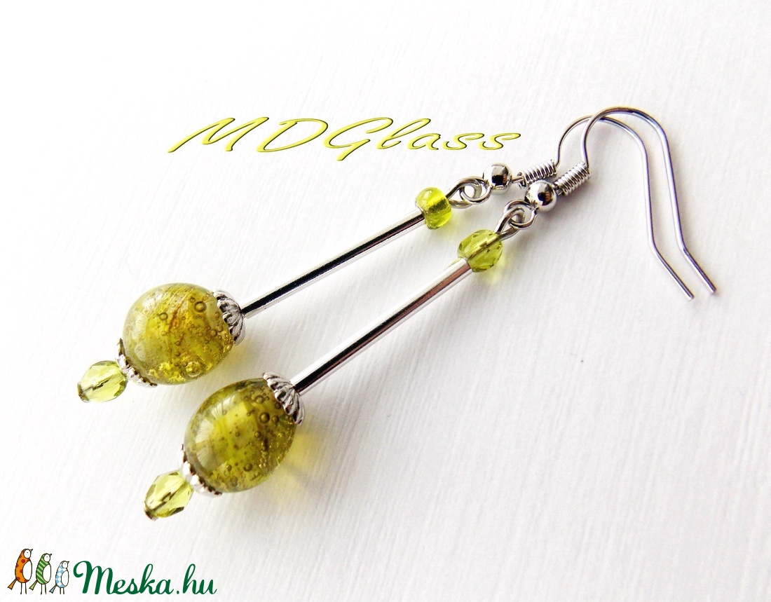 Márványos zöld  lámpagyöngy fülbevaló - ékszer - fülbevaló - lógó fülbevaló - Meska.hu
