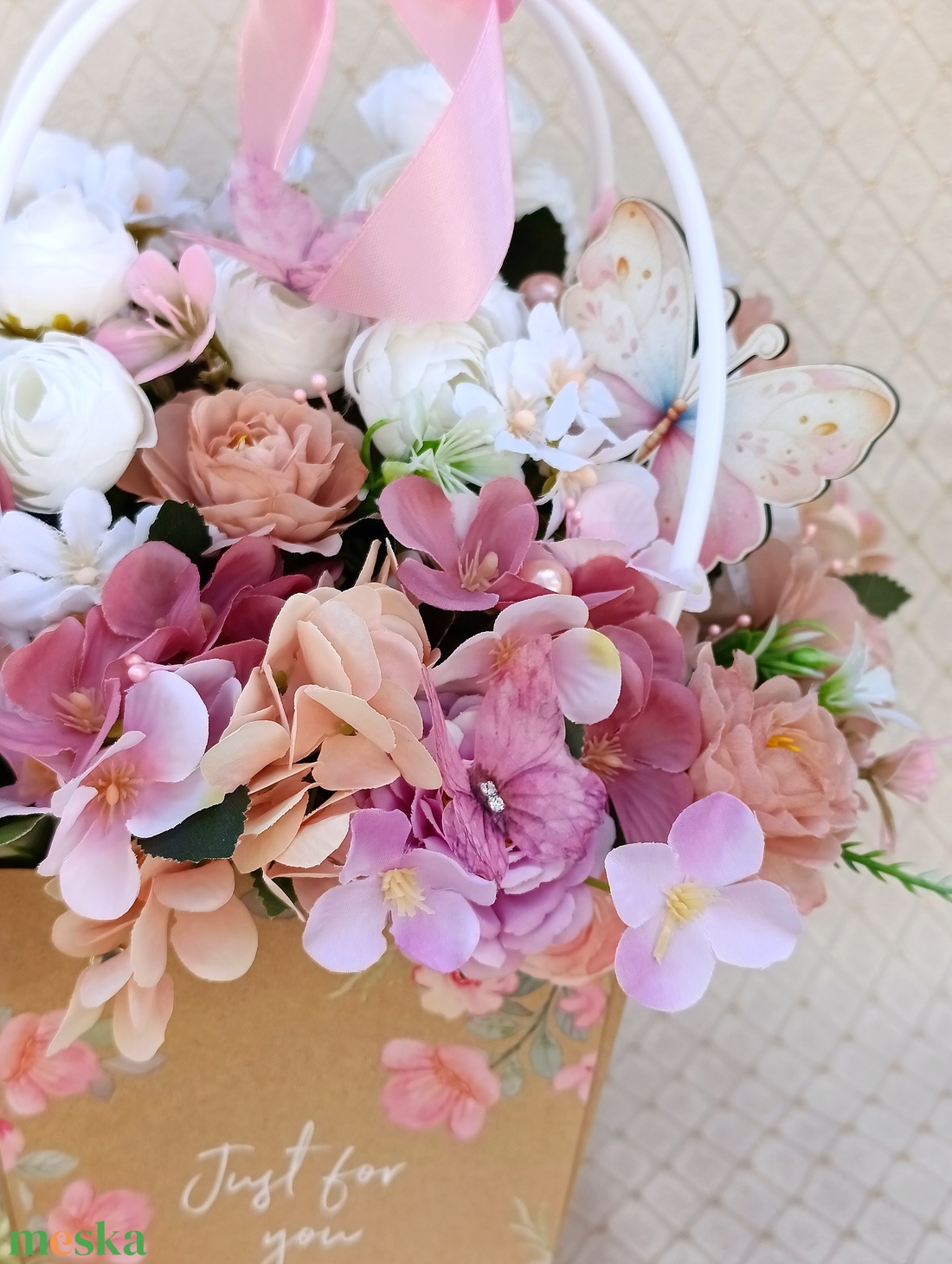 Virágtáska anyák napjára  - otthon & életmód - virágdekoráció - virágok - virágbox - Meska.hu