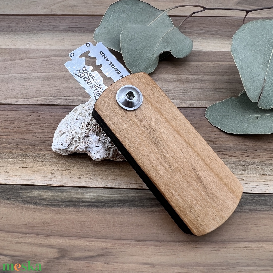 Kenyér irdaló vagy kenyér mintázó penge - otthon & életmód - konyhafelszerelés, tálalás - sütés, főzés - kés & késtartó - Meska.hu