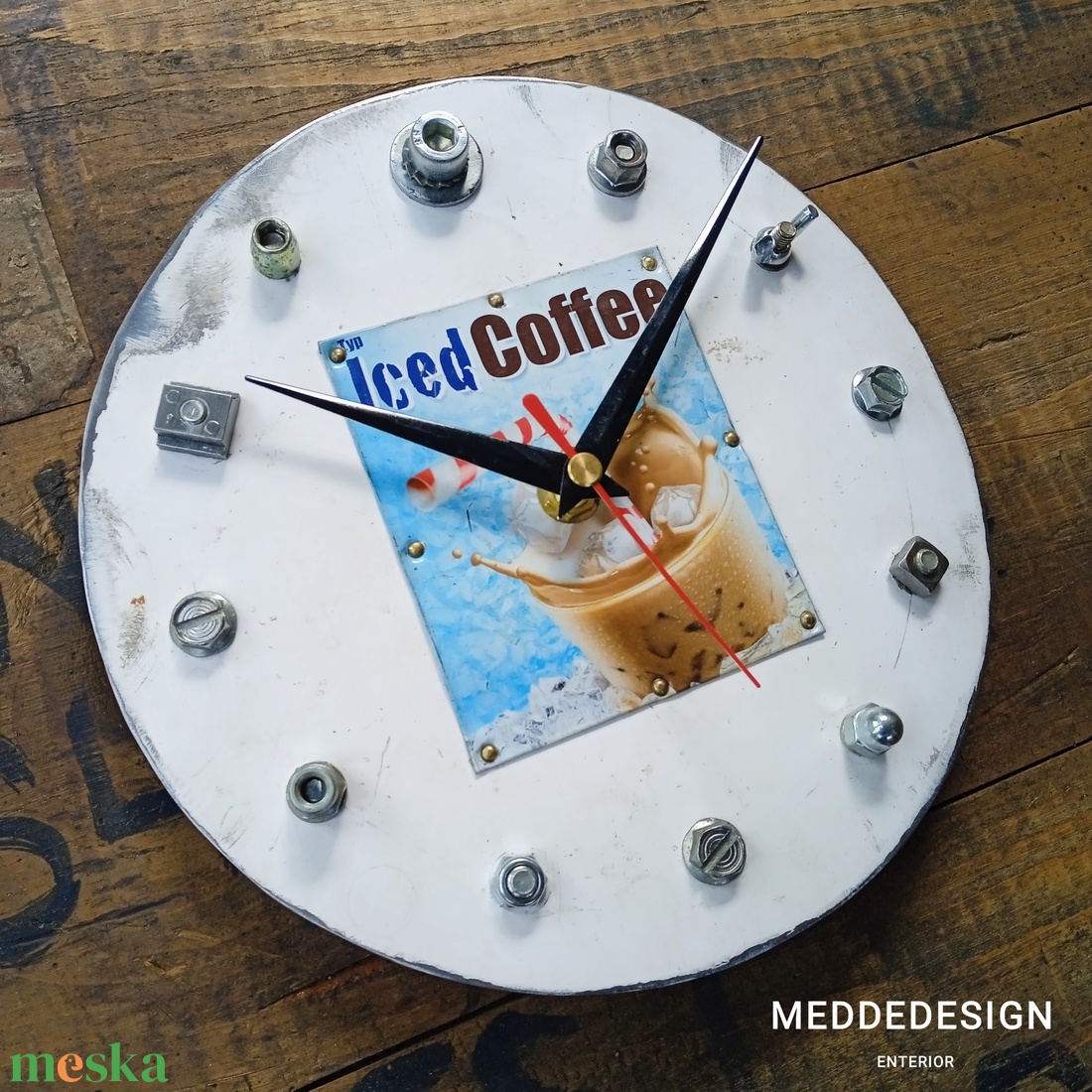Fészer SufniTuning Recycle Falióra (IcedCoffee) - otthon & életmód - dekoráció - fali és függő dekoráció - falióra & óra - Meska.hu Fészer SufniTuning Recycle Falióra (IcedCoffee) - otthon & életmód - dekoráció - fali és függő dekoráció - falióra & óra - Meska.hu