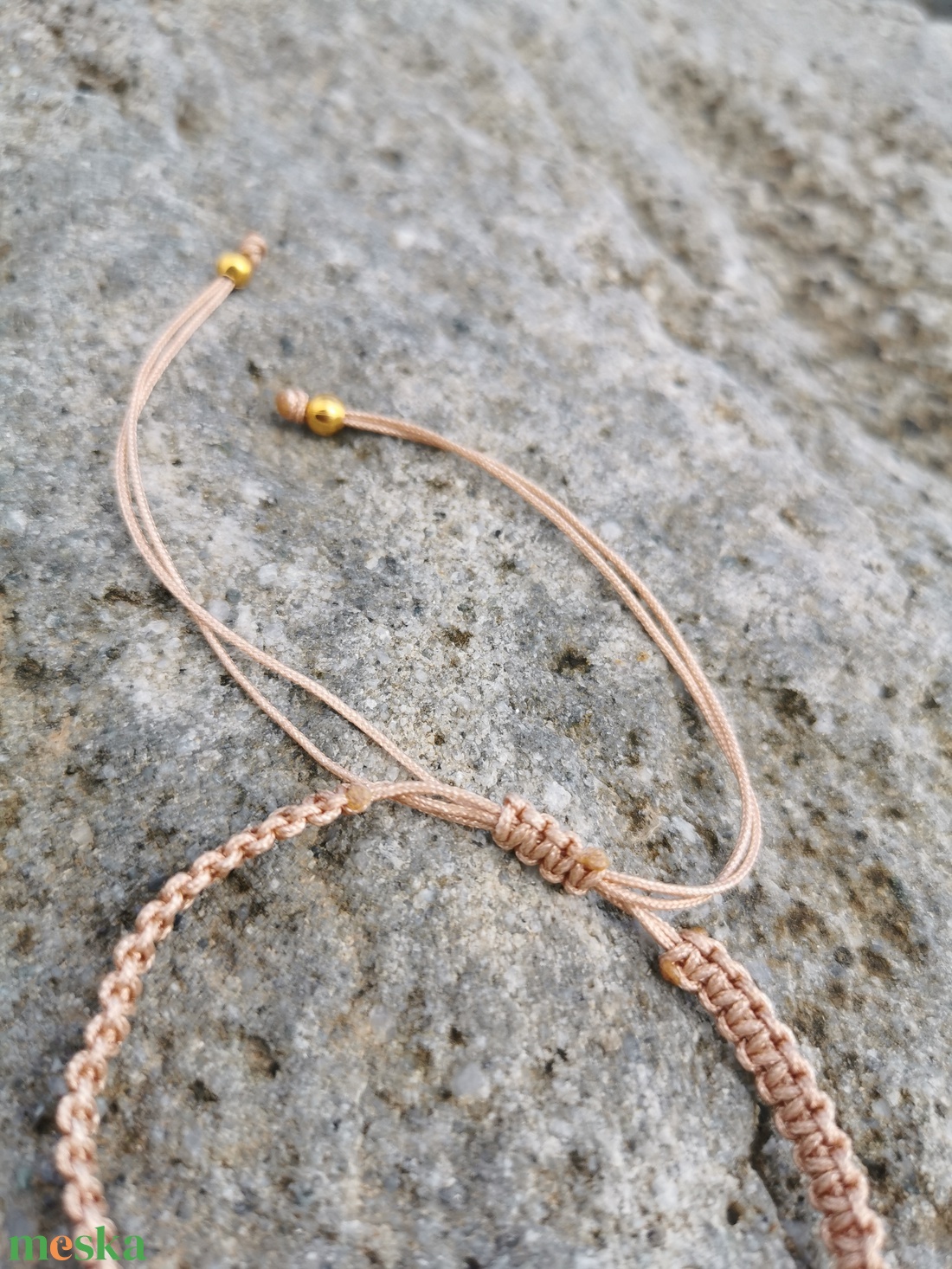 Makramé karkötő  - ékszer - karkötő - fonott karkötő - Meska.hu