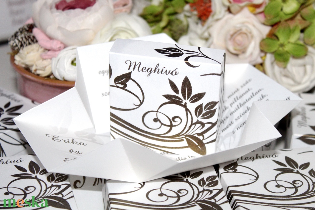 Vidám esküvői meghívó kocka dobozban - esküvő - meghívó & kártya - meghívó - Meska.hu Vidám esküvői meghívó kocka dobozban - esküvő - meghívó & kártya - meghívó - Meska.hu