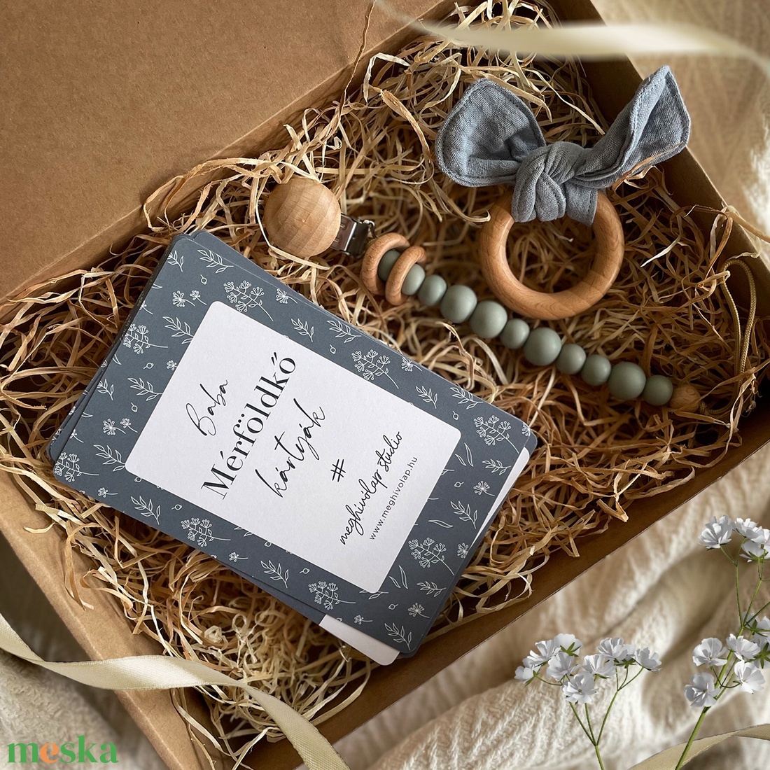 AZÚR BABA BOX, S, M, MÉRET - művészet - grafika & illusztráció - digitális - Meska.hu AZÚR BABA BOX, S, M, MÉRET - művészet - grafika & illusztráció - digitális - Meska.hu
