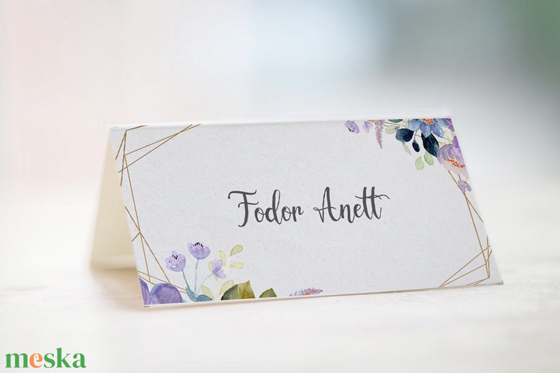 Esküvői ültetőkártya lila tavaszi virágokkal - esküvő - meghívó & kártya - ültetési rend - Meska.hu