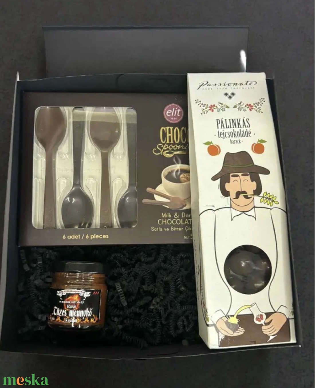 Gourmet Box Csokoládéval és Chilivel - élelmiszer - gourmet ajándékcsomag - Meska.hu