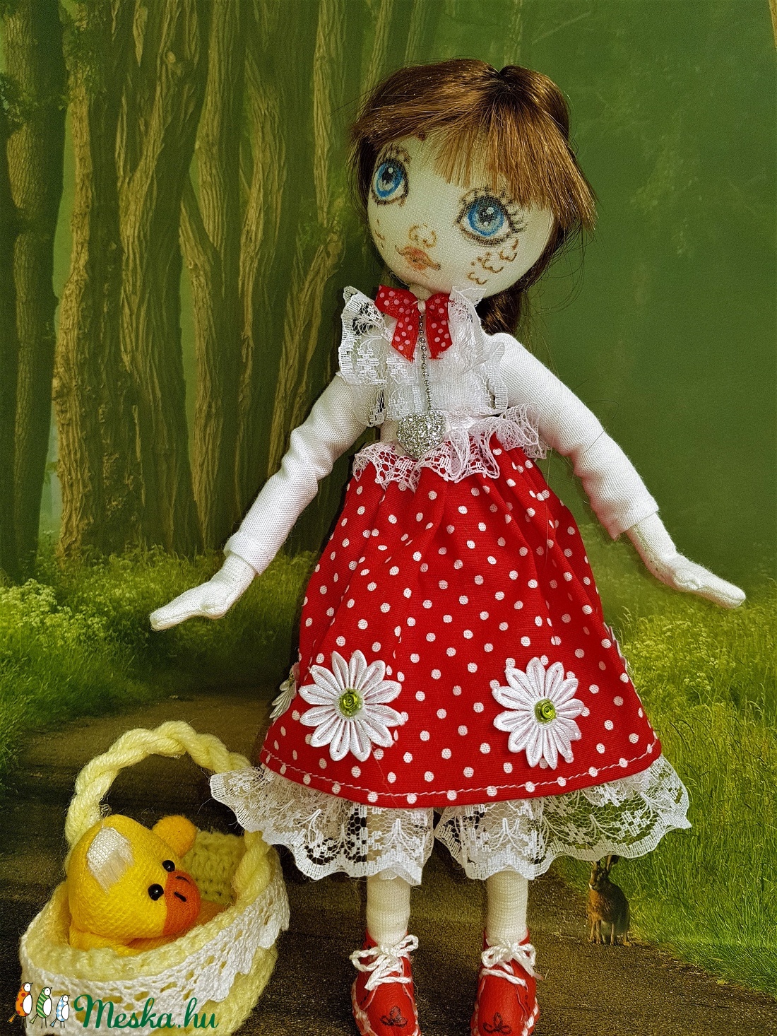 Zsuzsu baba,piros pöttyös szoknyában - játék & sport - baba & babaház - baba - Meska.hu