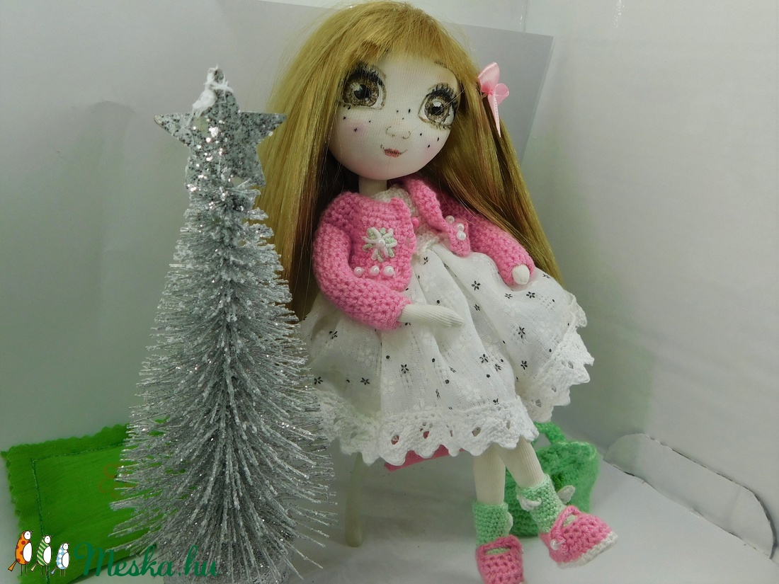 Zsuzsu baba ,kis táskával - játék & sport - baba & babaház - baba - Meska.hu