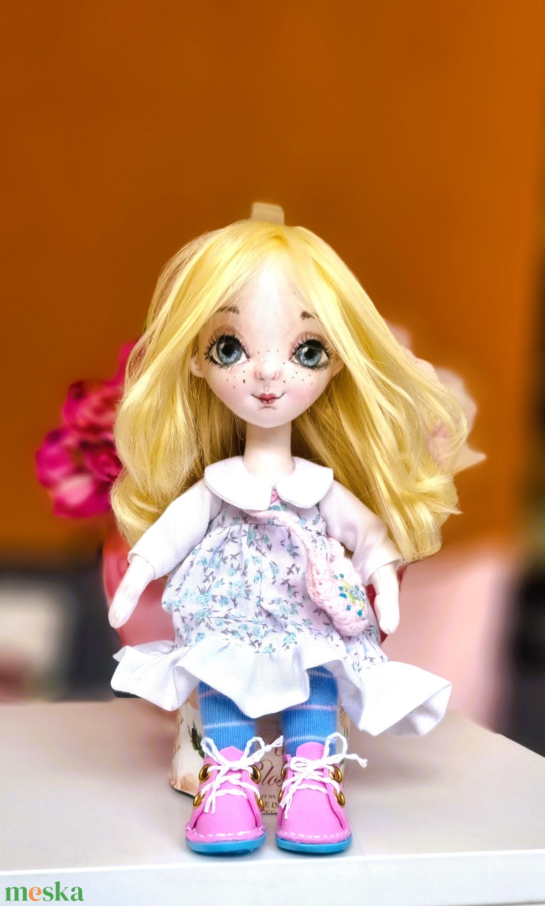 Zsuzsu baba kis táskával - játék & sport - baba & babaház - baba - Meska.hu