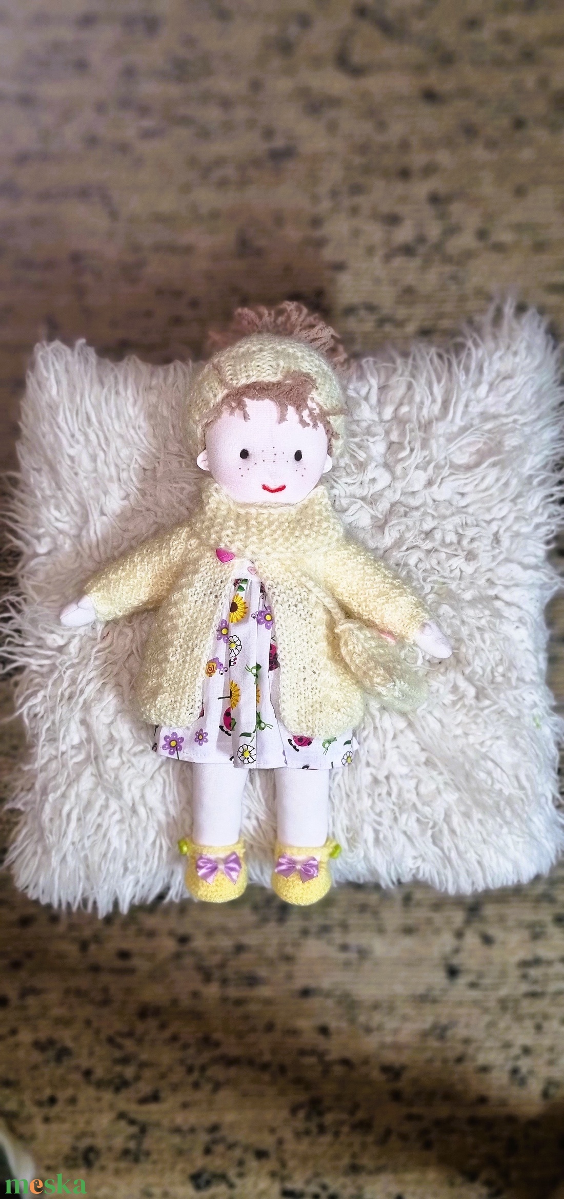 Zsuzsu baba kötött kabátban - játék & sport - baba & babaház - baba - Meska.hu