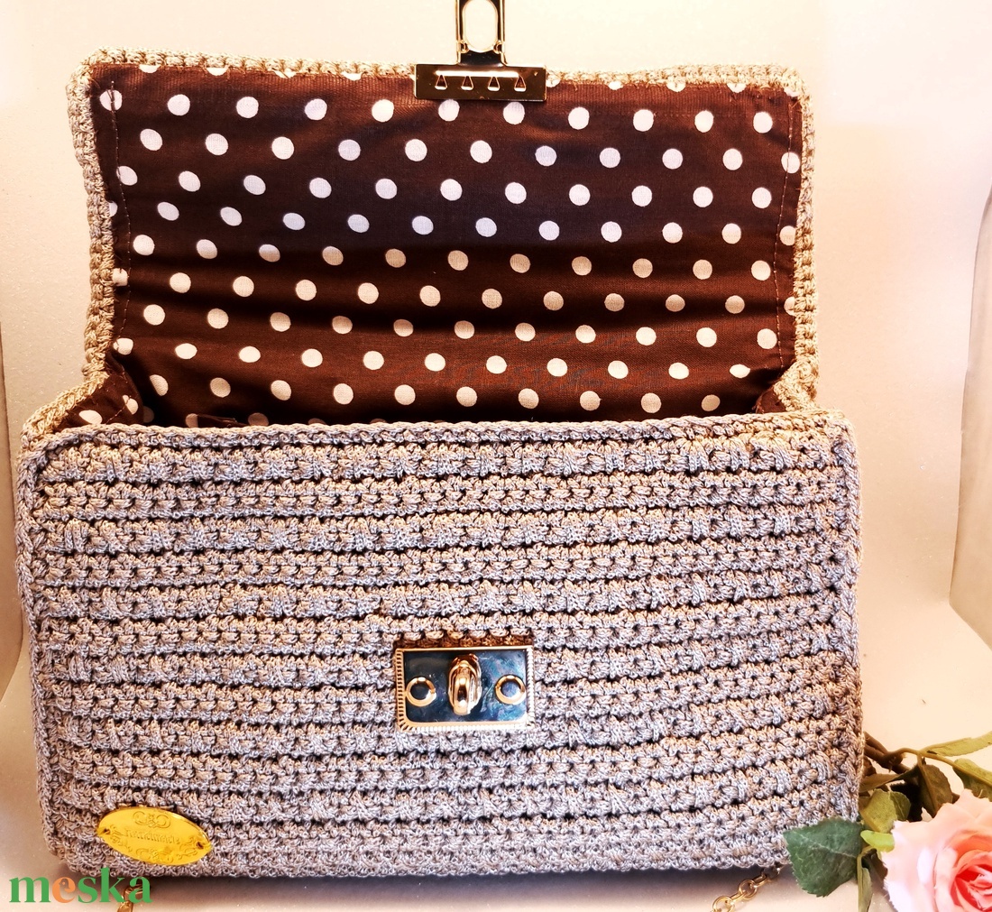 Homokszínű kézitáska - táska & tok - kézitáska & válltáska - kézitáska - Meska.hu