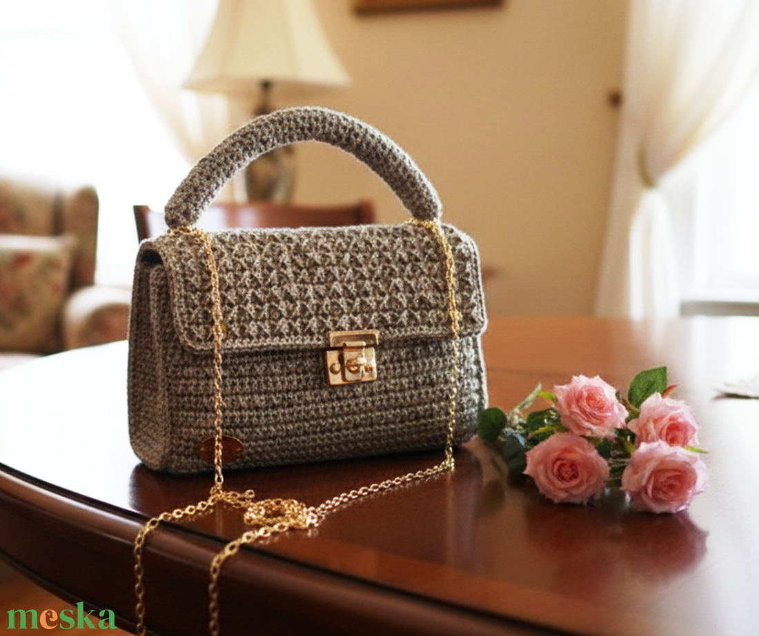 Homokszínű kézitáska - táska & tok - kézitáska & válltáska - kézitáska - Meska.hu