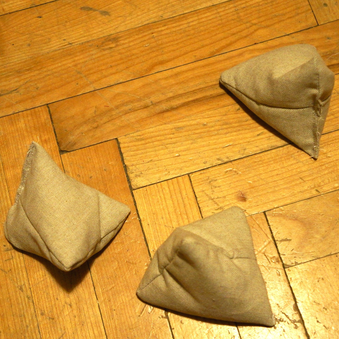 Kézi babzsák -  - Meska.hu