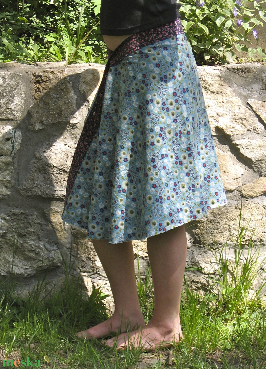Kék virágos szoknya - ruha & divat - női ruha - szoknya - Meska.hu