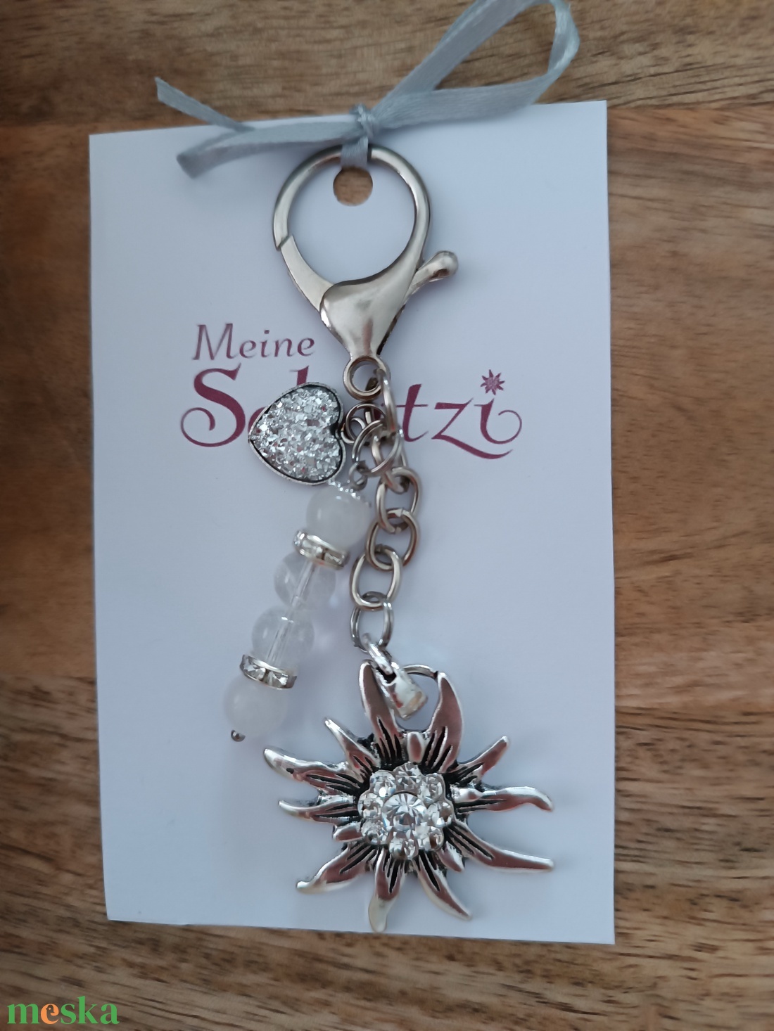 Edelweiss / Havasi gyopár fehér kulcstartó, táskadísz - táska & tok - kulcstartó & táskadísz - táskadísz - Meska.hu Edelweiss / Havasi gyopár fehér kulcstartó, táskadísz - táska & tok - kulcstartó & táskadísz - táskadísz - Meska.hu