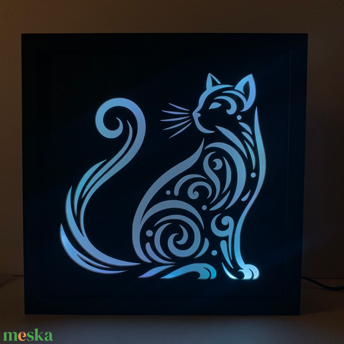 LED Macska - otthon & életmód - dekoráció - kép & falikép - fából készült kép - Meska.hu
