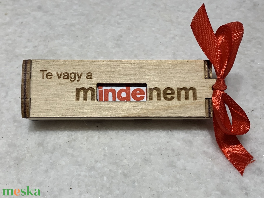 Te vagy a mindenem - otthon & életmód - dekoráció - asztal és polc dekoráció - gravírozott táblák - Meska.hu