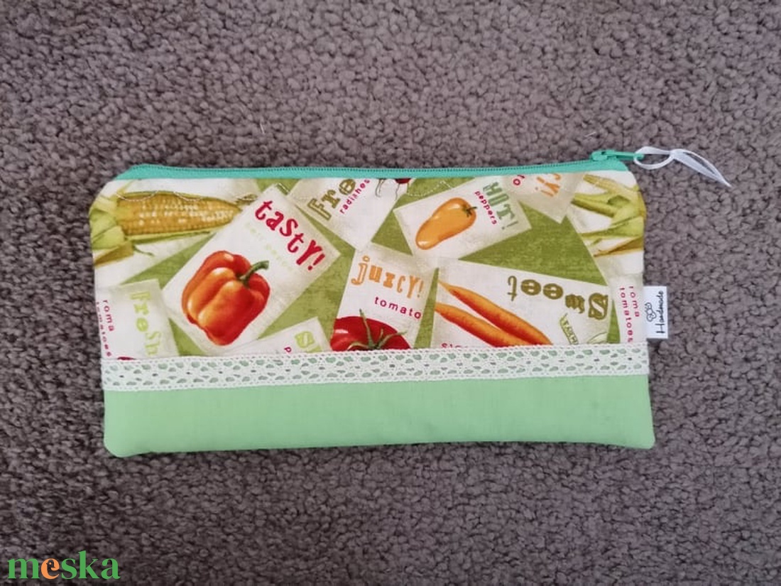 Mintás füzet pamutvászon boritóval,neszeszerrel - otthon & életmód - konyhafelszerelés, tálalás - sütés, főzés - receptfüzet - Meska.hu