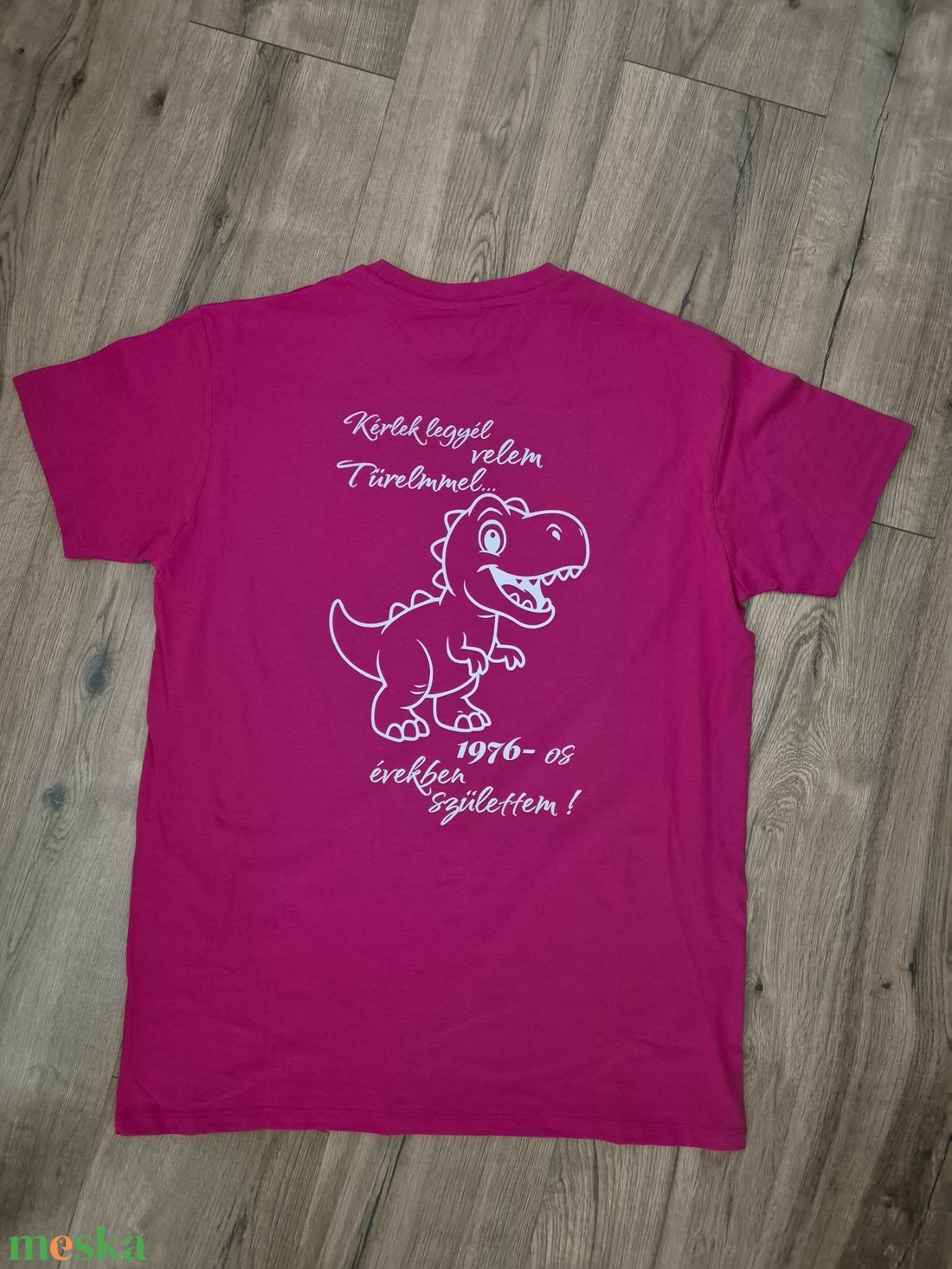 Szülinapos egyedi póló,bármilyen évszámmal,rendelhető - ruha & divat - női ruha - póló, felső - Meska.hu