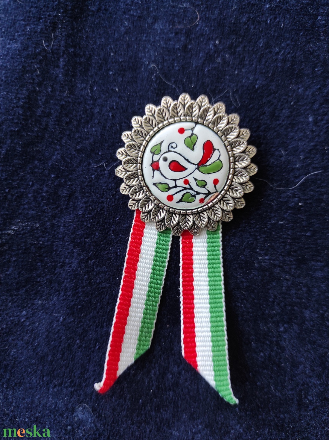 Kokárda - ékszer - kitűző és bross - Meska.hu