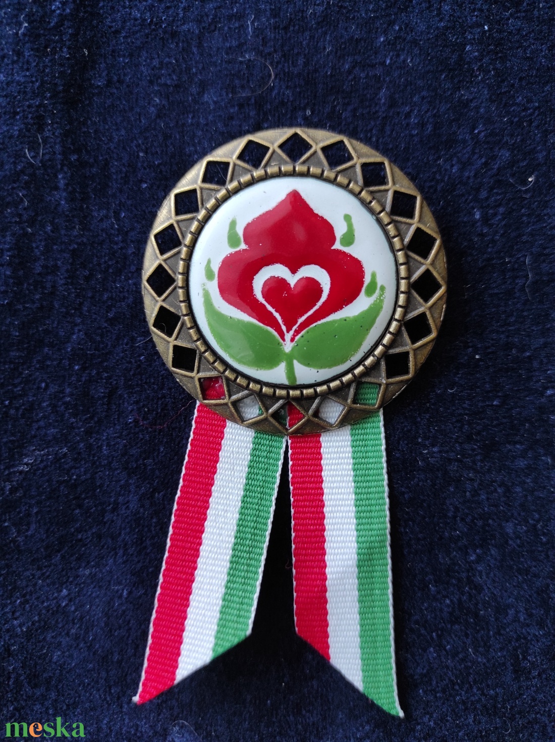 Kokárda - ékszer - kitűző és bross - Meska.hu