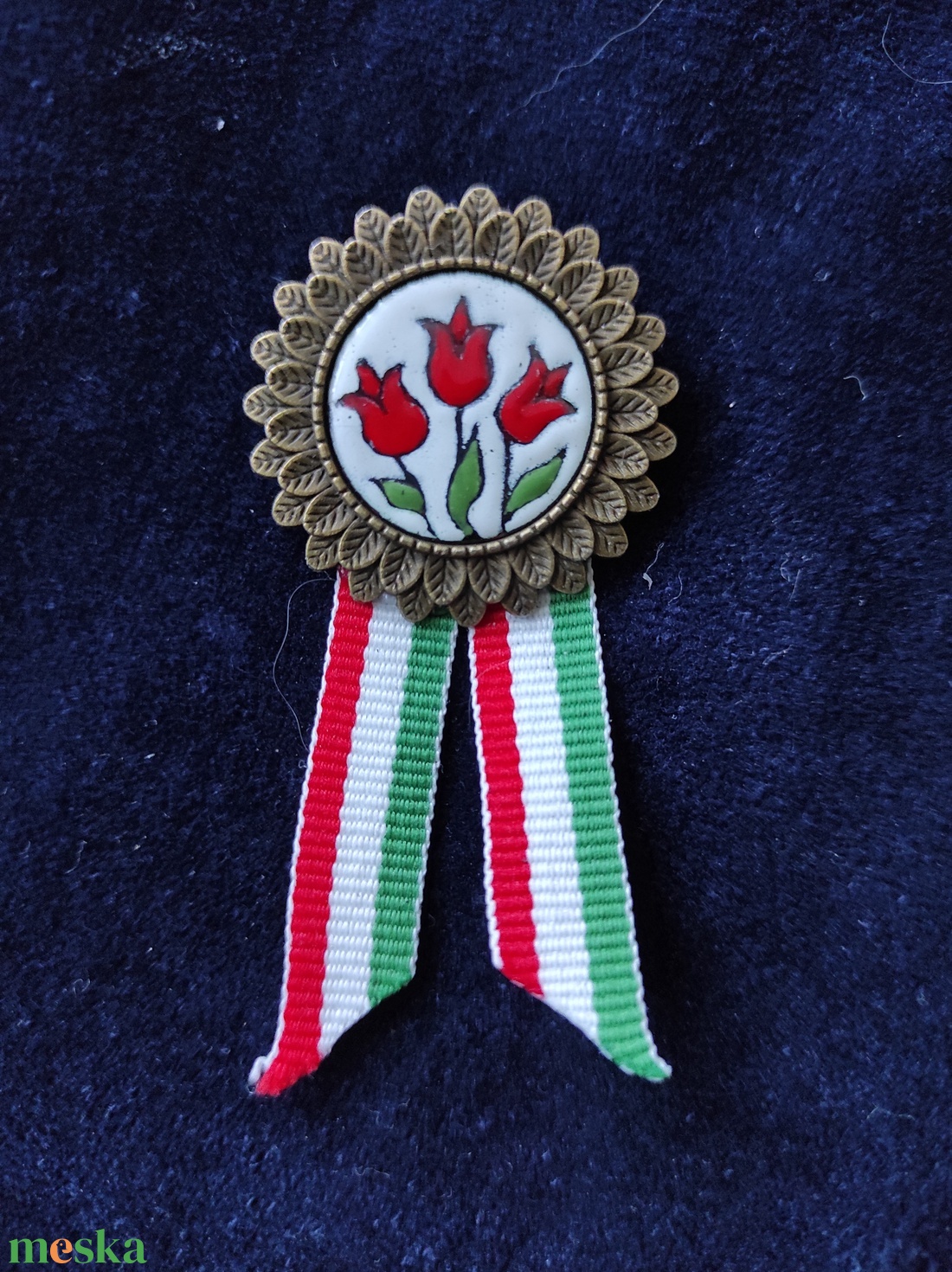 Kokárda - ékszer - kitűző és bross - Meska.hu Kokárda - ékszer - kitűző és bross - Meska.hu