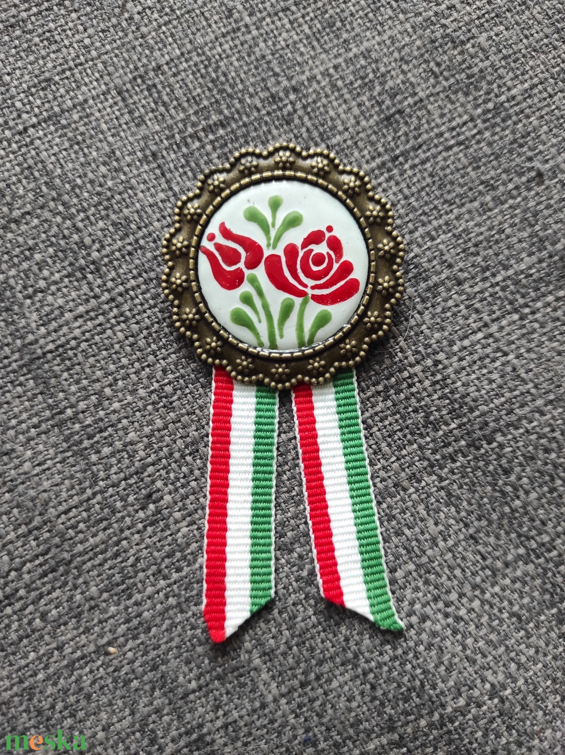 Kokárda - ékszer - kitűző és bross - Meska.hu