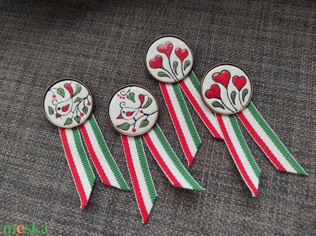 Kokárda szett - ékszer - kitűző és bross - Meska.hu
