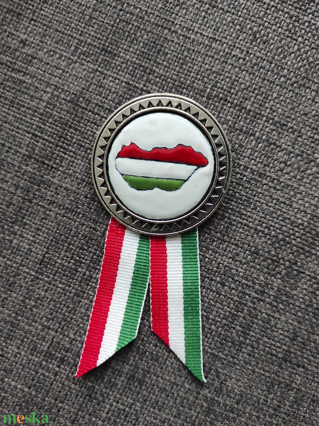 Kokárda - ékszer - kitűző és bross - Meska.hu