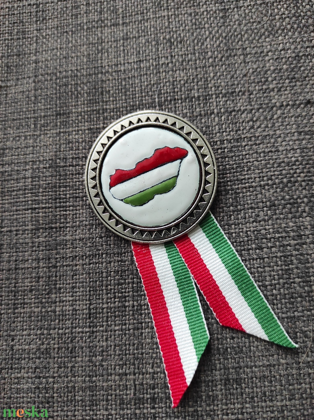 Kokárda - ékszer - kitűző és bross - Meska.hu