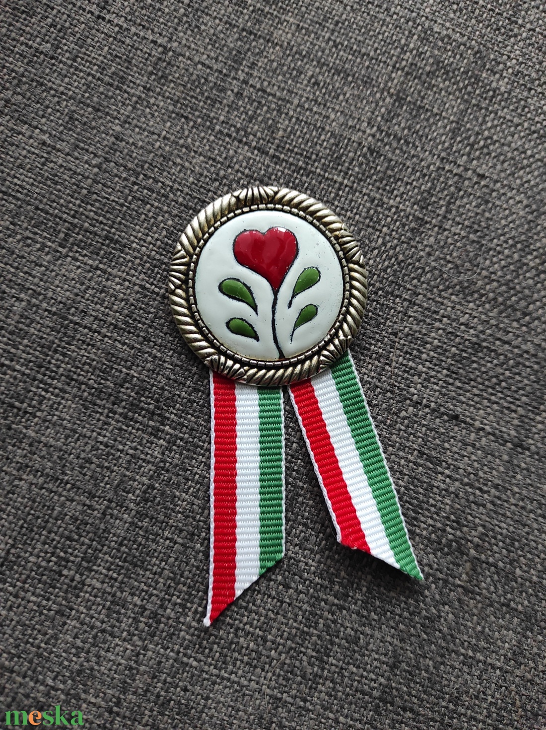 Kokárda - ékszer - kitűző és bross - Meska.hu