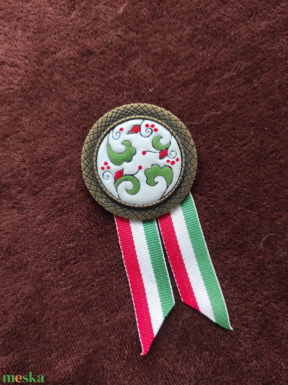 Kokárda - ékszer - kitűző és bross - Meska.hu