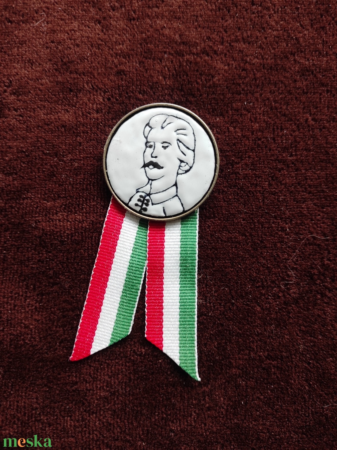 Kokárda - ékszer - kitűző és bross - Meska.hu