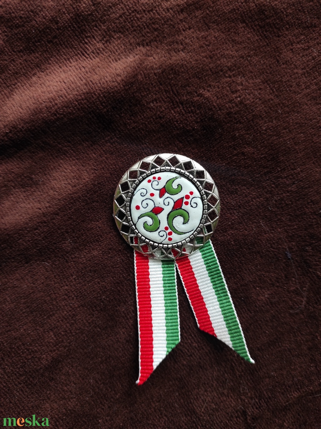 Kokárda - ékszer - kitűző és bross - Meska.hu