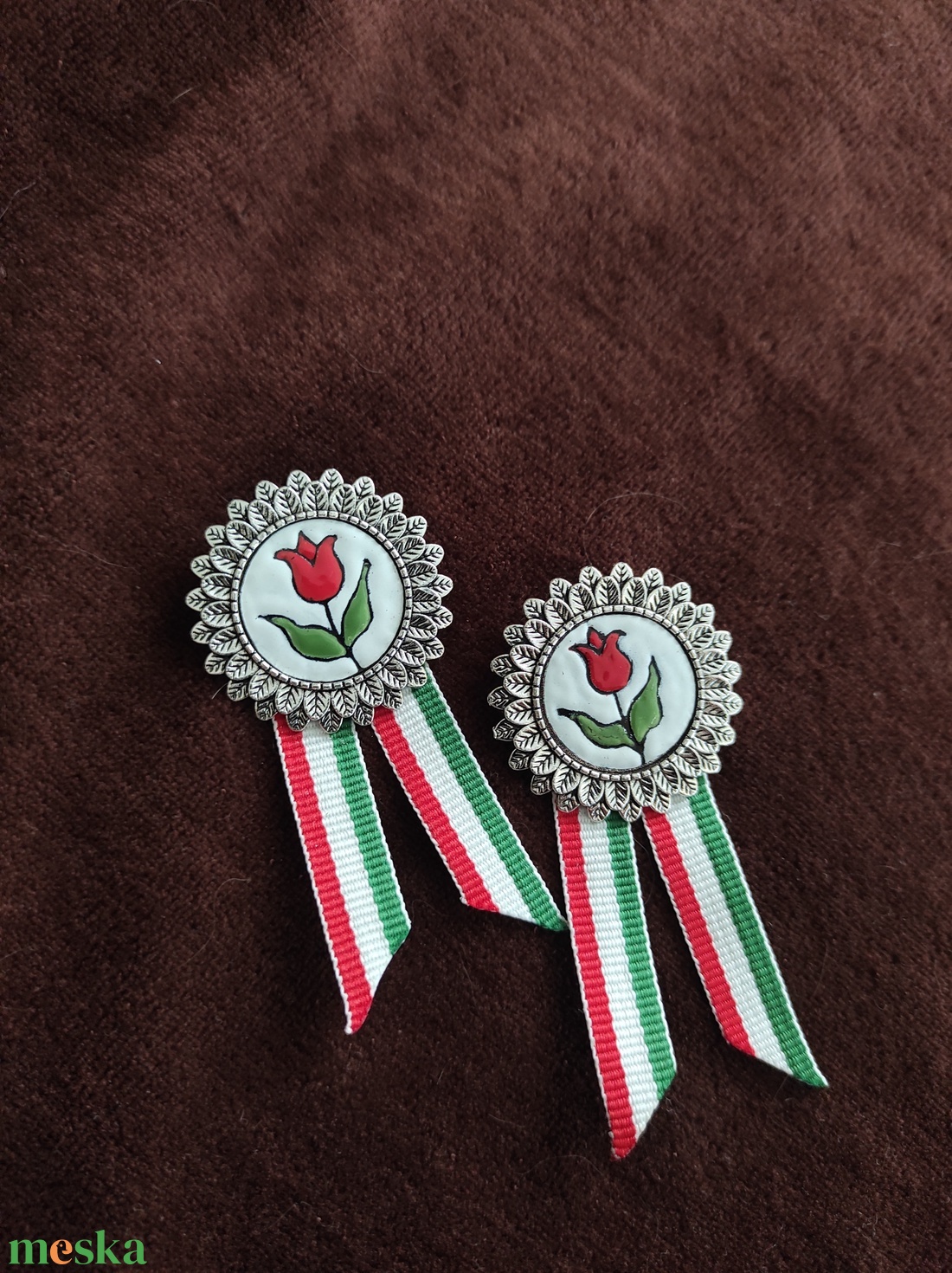 Együtt olcsóbb.Kokárda szett - ékszer - kitűző és bross - Meska.hu