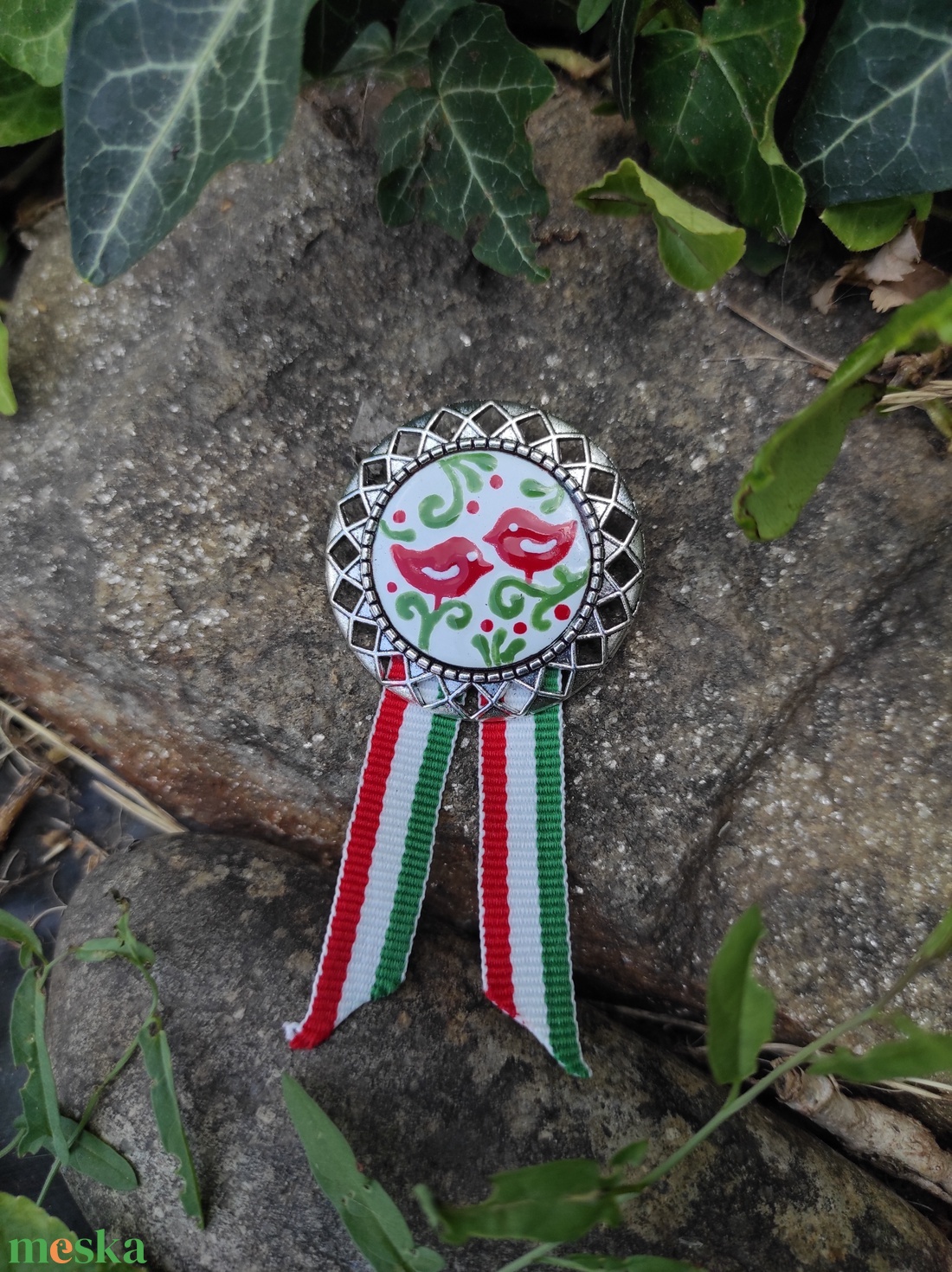 Együtt olcsóbb.Kokárda anya-lánya szett - ékszer - kitűző és bross - Meska.hu