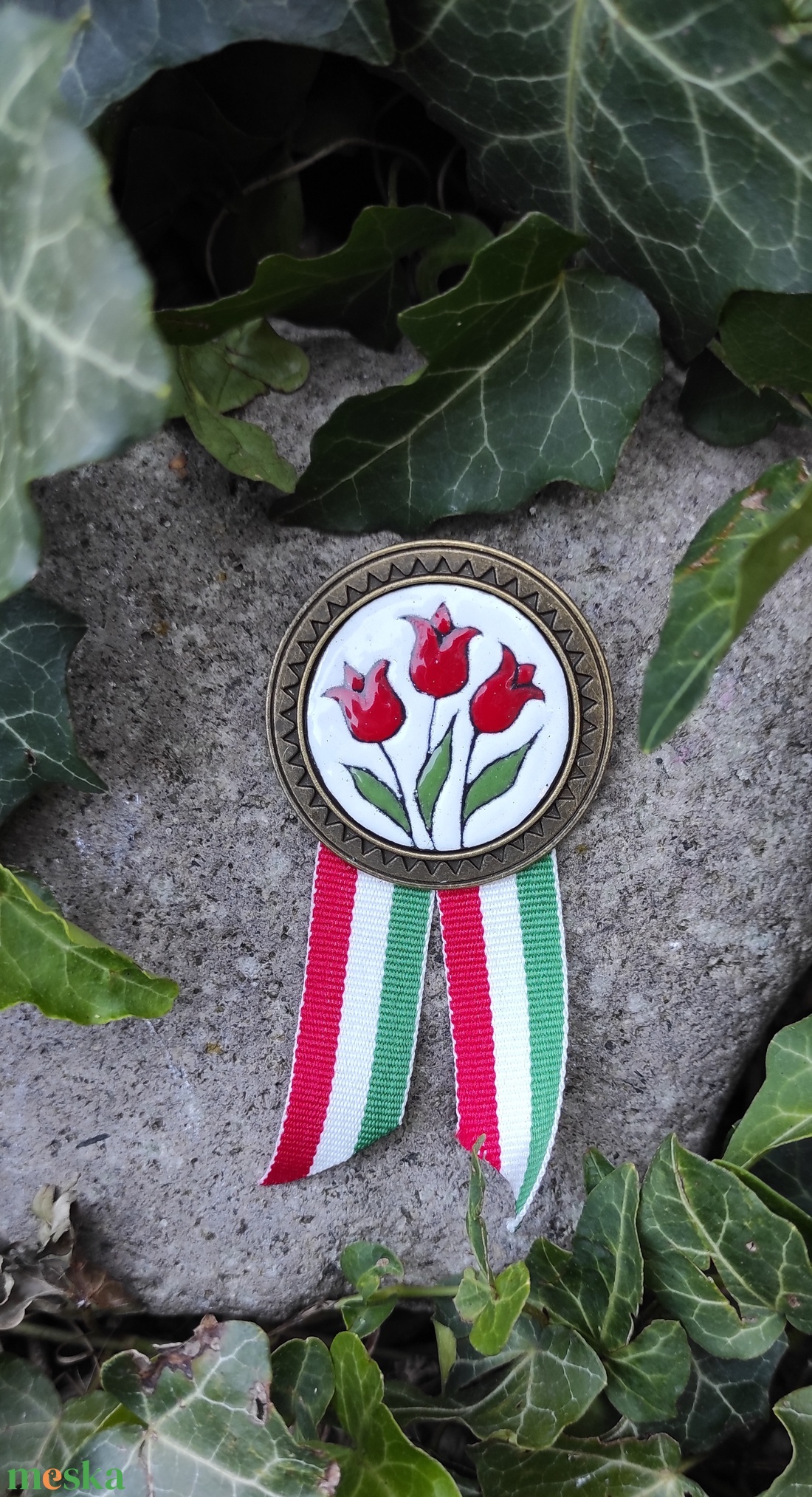 Tűzzománc kitűző - ékszer - kitűző és bross - Meska.hu