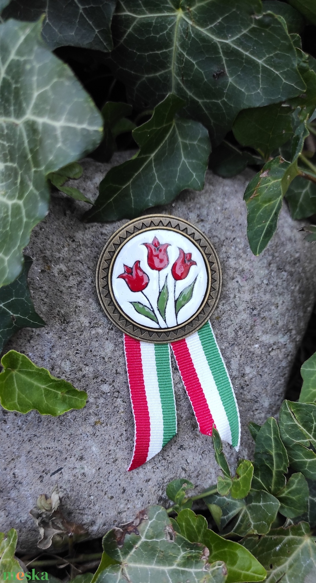Tűzzománc kitűző - ékszer - kitűző és bross - Meska.hu