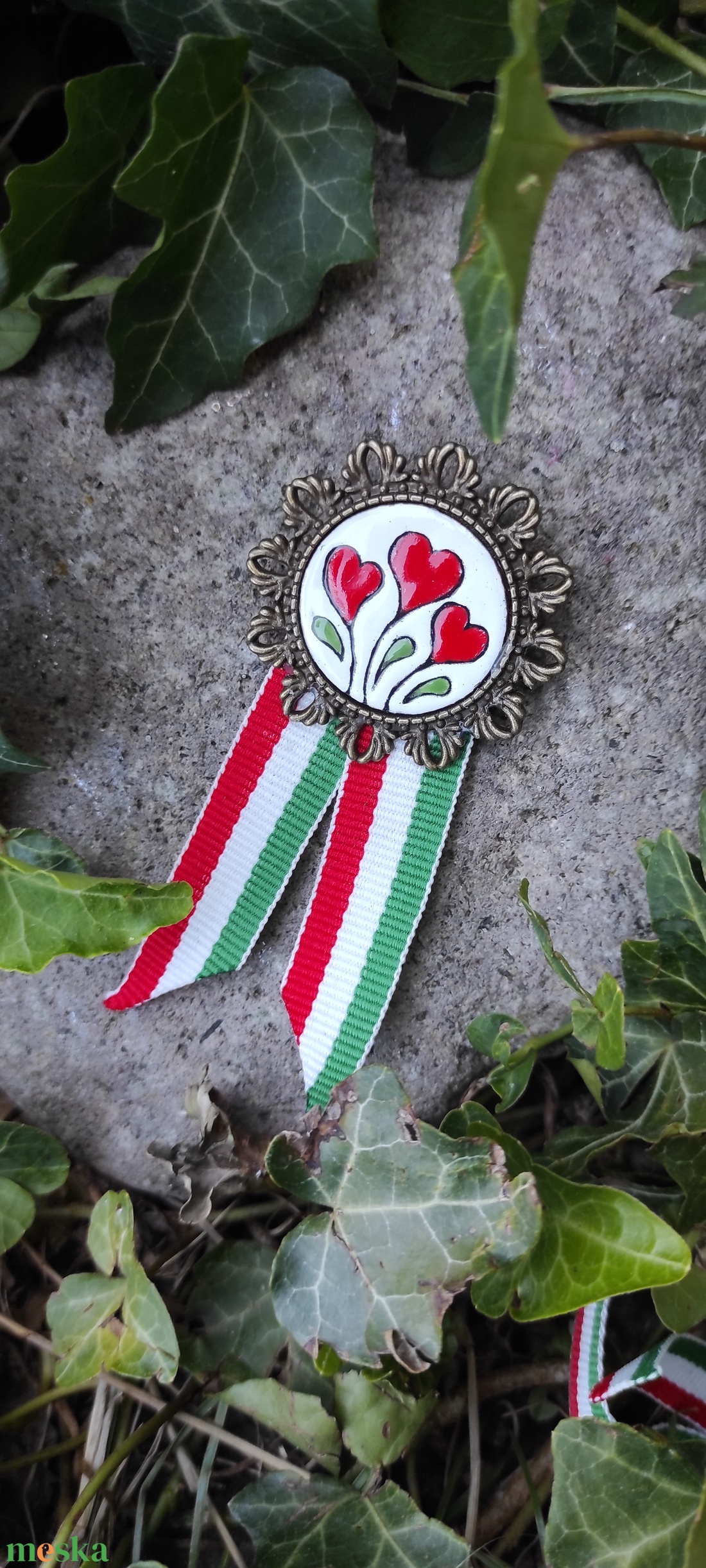 Tűzzománc kitűző - ékszer - kitűző és bross - Meska.hu