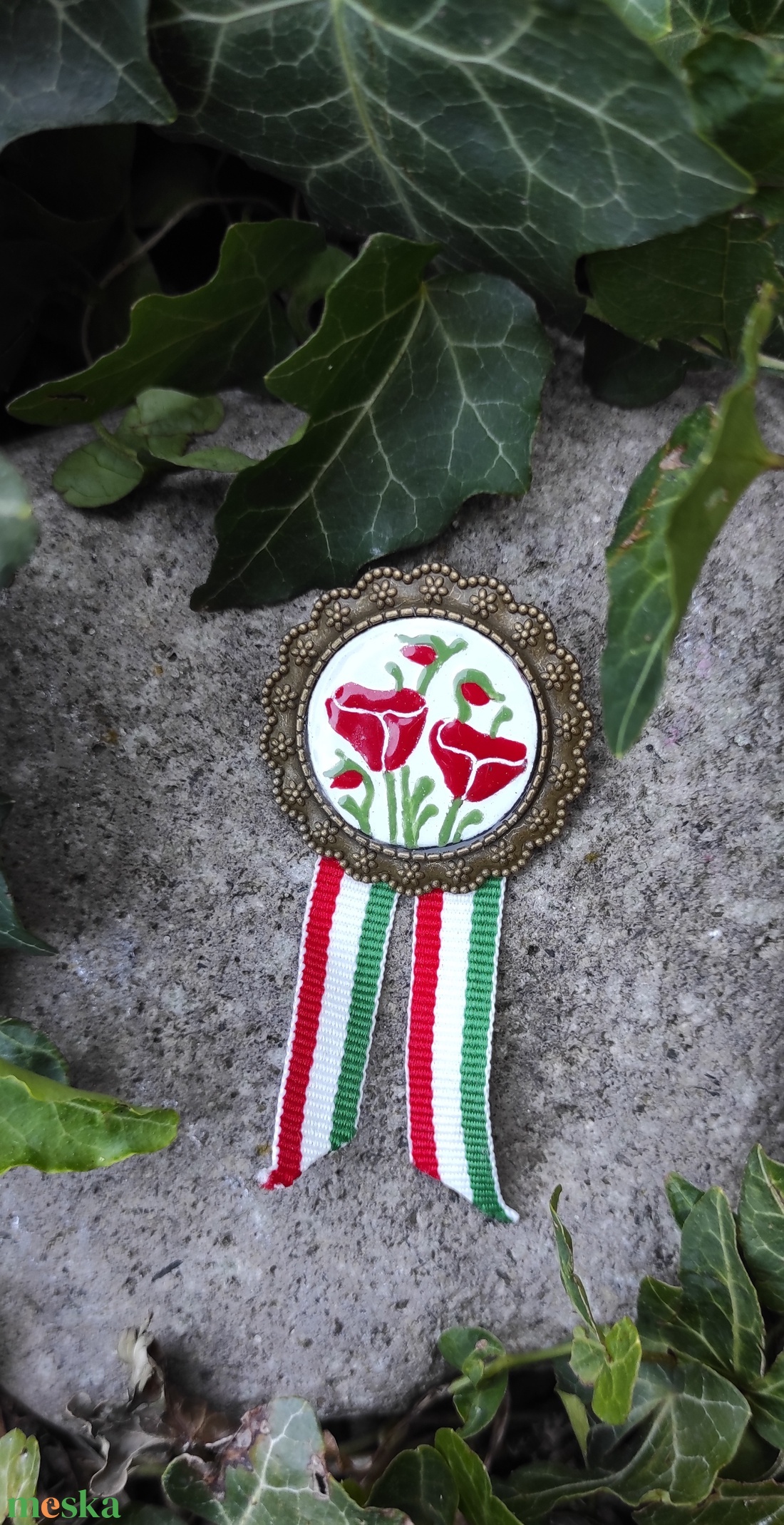 Tűzzománc kitűző - ékszer - kitűző és bross - Meska.hu