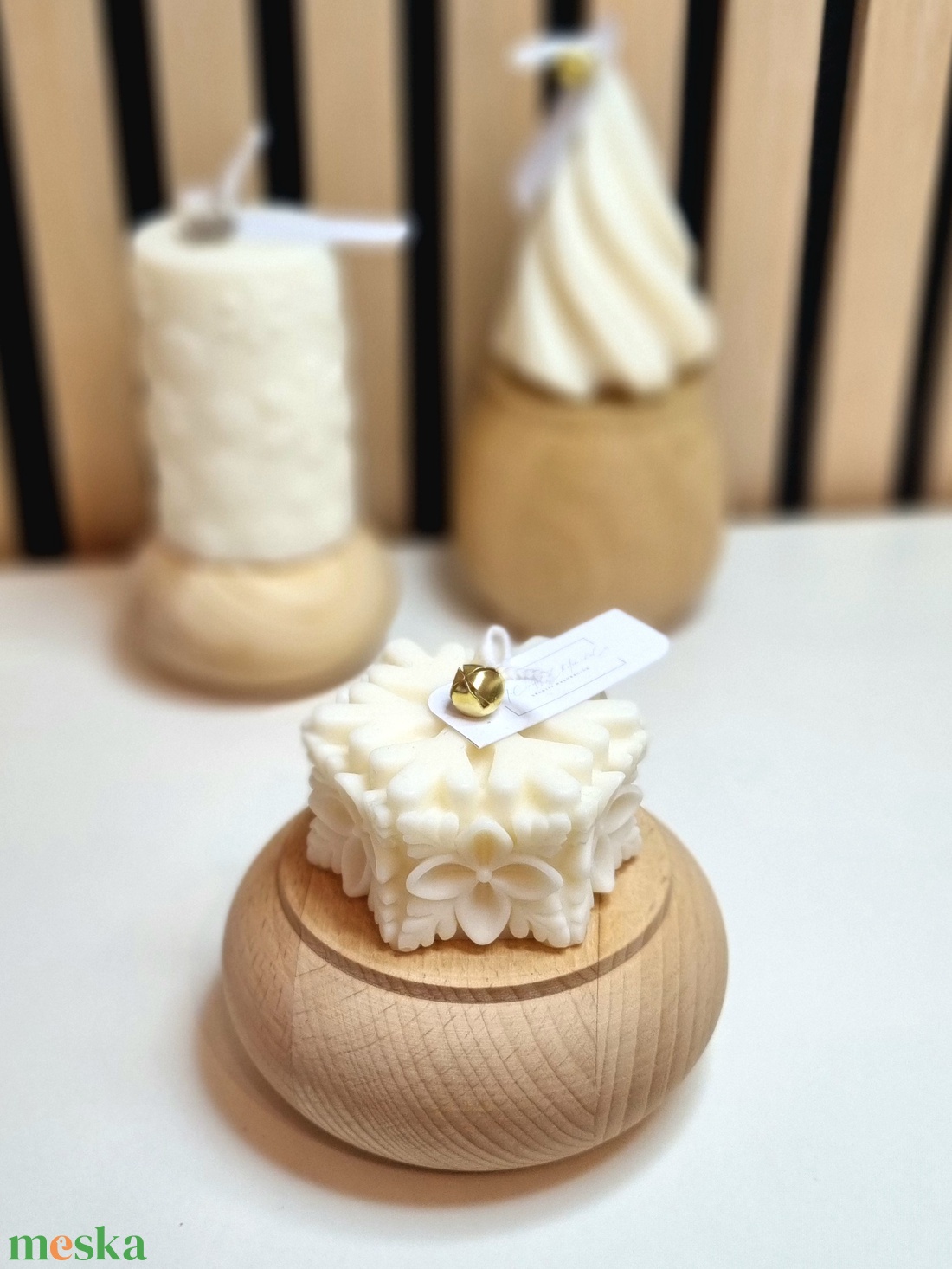 Hópihe formagyertya - karácsony - karácsonyi lakásdekoráció - karácsonyi illatgyertya, mécses - Meska.hu