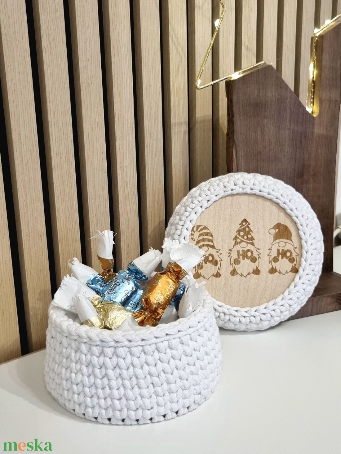 Horgolt tároló - otthon & életmód - dekoráció - asztal és polc dekoráció - horgolt & csipketerítő - Meska.hu