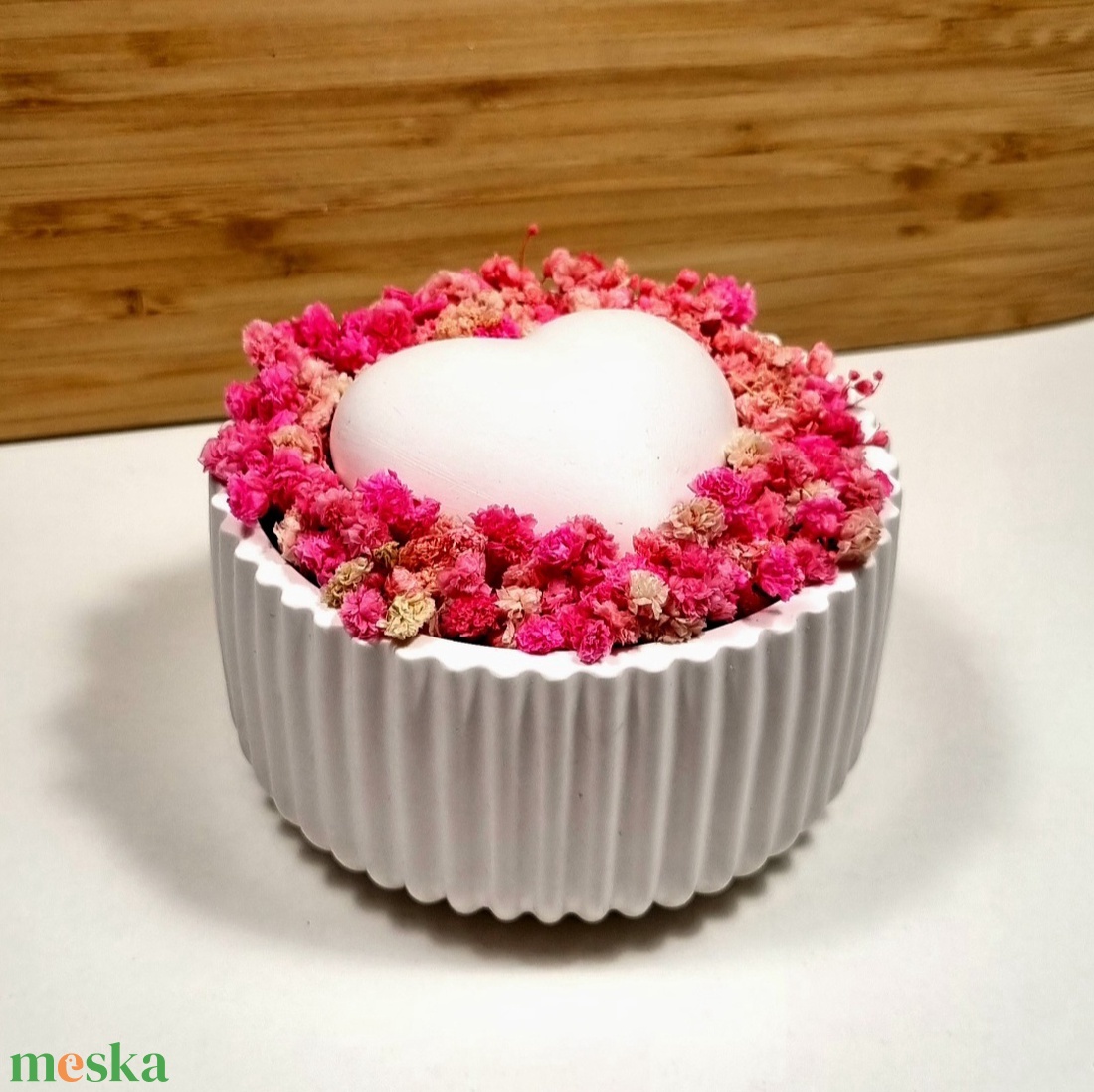 Mini asztaldísz szív motívummal � természetes elegancia az otthonodba - otthon & életmód - dekoráció - asztal és polc dekoráció - asztaldísz - Meska.hu