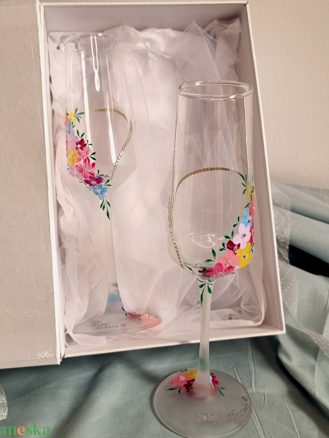 Pezsgős pohár lánybúcsúra, szülinapra - esküvő - emlék & ajándék - köszönőajándék - Meska.hu