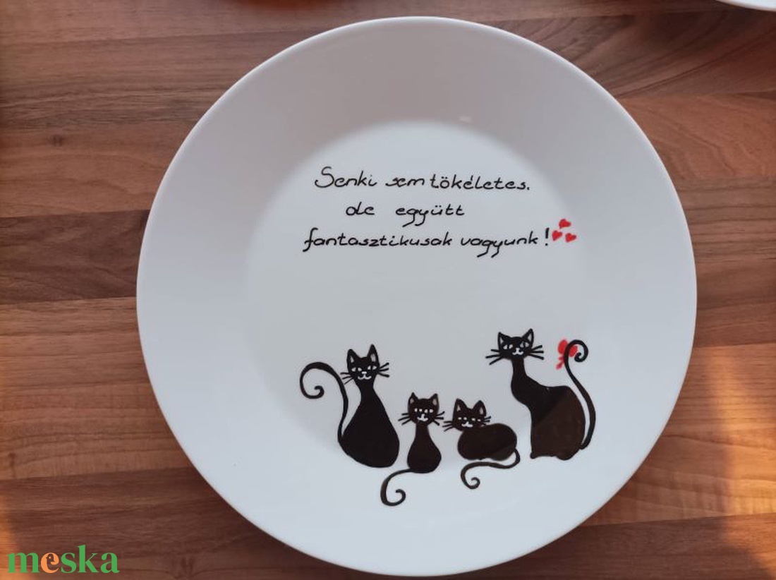 Ehyedi cicás családi tányér 27 cm átmérőjű - otthon & életmód - konyhafelszerelés, tálalás - tálalás - tányér & étkészlet - Meska.hu Ehyedi cicás családi tányér 27 cm átmérőjű - otthon & életmód - konyhafelszerelés, tálalás - tálalás - tányér & étkészlet - Meska.hu