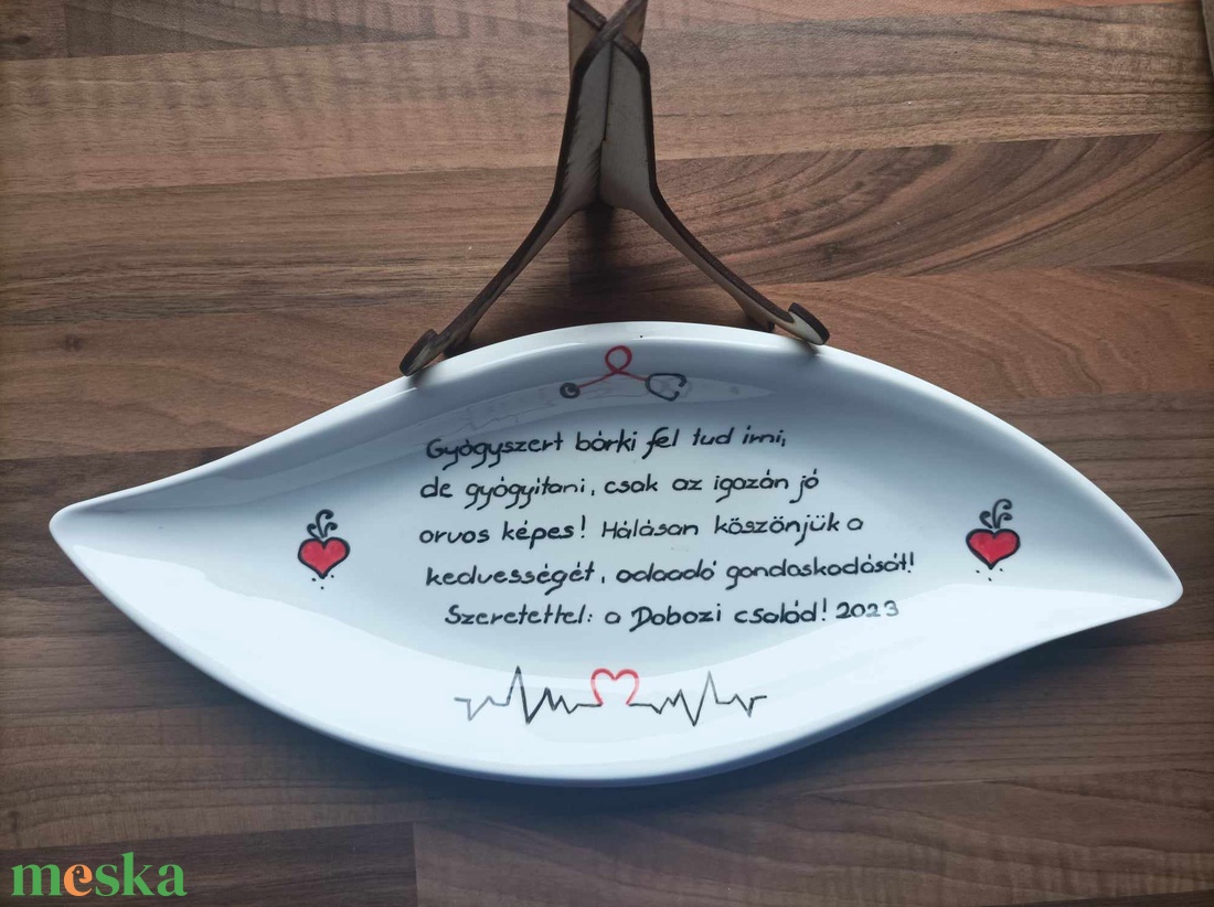 Egyedi feliratos köszönő ajándék orvosnak - otthon & életmód - konyhafelszerelés, tálalás - tálalás - kínálótál - Meska.hu Egyedi feliratos köszönő ajándék orvosnak - otthon & életmód - konyhafelszerelés, tálalás - tálalás - kínálótál - Meska.hu